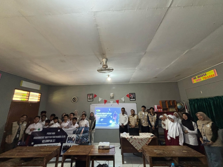 Mahasiswa KKN Unisa Yogyakarta Sosialisasi Anti Bullying dan Cyber Bullying