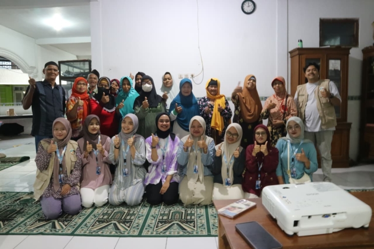 Mahasiswa KKN UNISA Yogyakarta Gencar Edukasi Hidup Sehat bagi Lansia