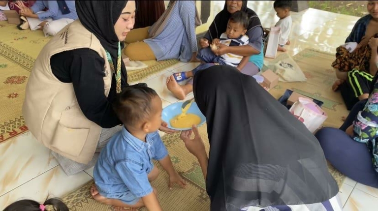 Mahasiswa KKN UNISA Yogyakarta Ajak Ibu-Ibu di Gunung Kidul Bikin MP-ASI Anti Gagal