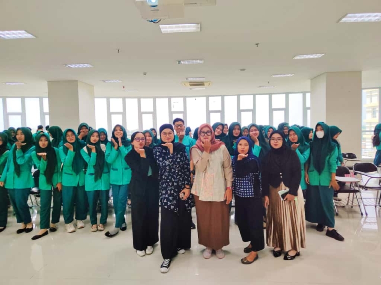 Bukan Cuma Soal Bius, Mahasiswa Anestesi UNISA Yogyakarta Diajarkan Personal Branding dan Melek Duit Digital