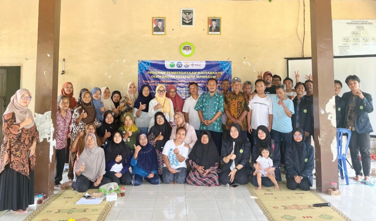 Bongkar Rahasia Ternak! Mahasiswa UNISA Yogyakarta ke Logandeng Bawa Pakar