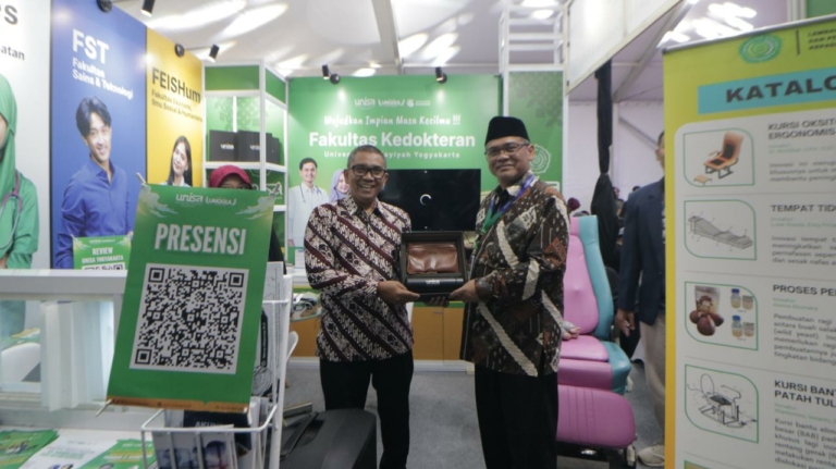 UNISA Yogyakarta Tampilkan Ragam Inovasi di Milad ke-113 Muhammadiyah