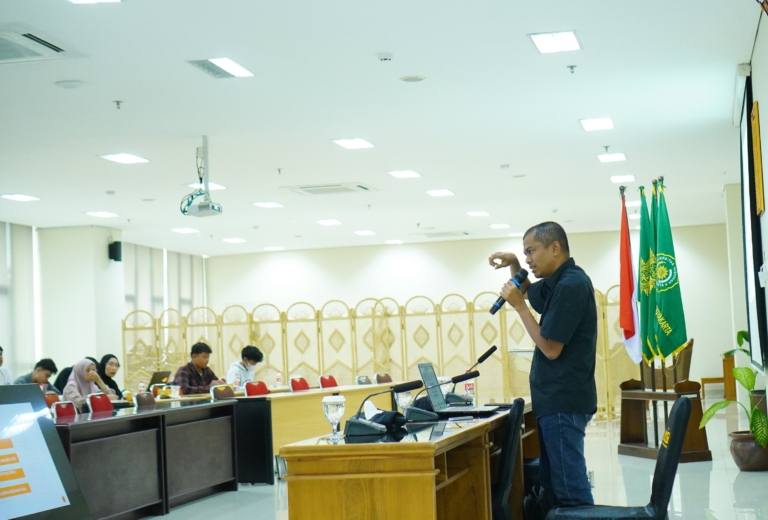 Kelas Kompas Gandeng Sivitas Unisa Yogyakarta Belajar Menulis di Media Online