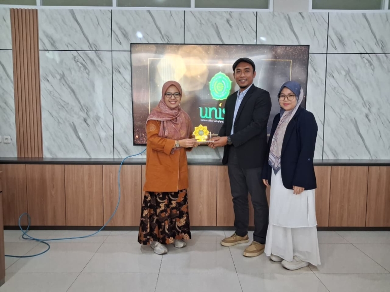 UNISA Yogyakarta Terima Kunjungan Studi Banding dari Institut Kesehatan YARSI Mataram