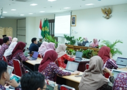 Bahas strategi