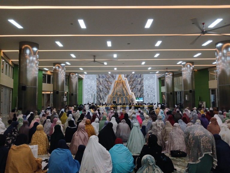 Rektor UNISA Yogyakarta Isi Kuliah Ramadan di Masjid Walidah Dahlan, Tekankan Pesan “Equal Piety”
