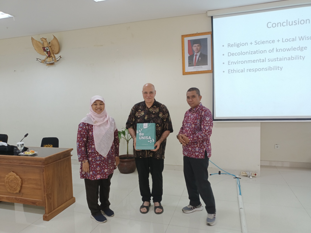 Diskusi internasional