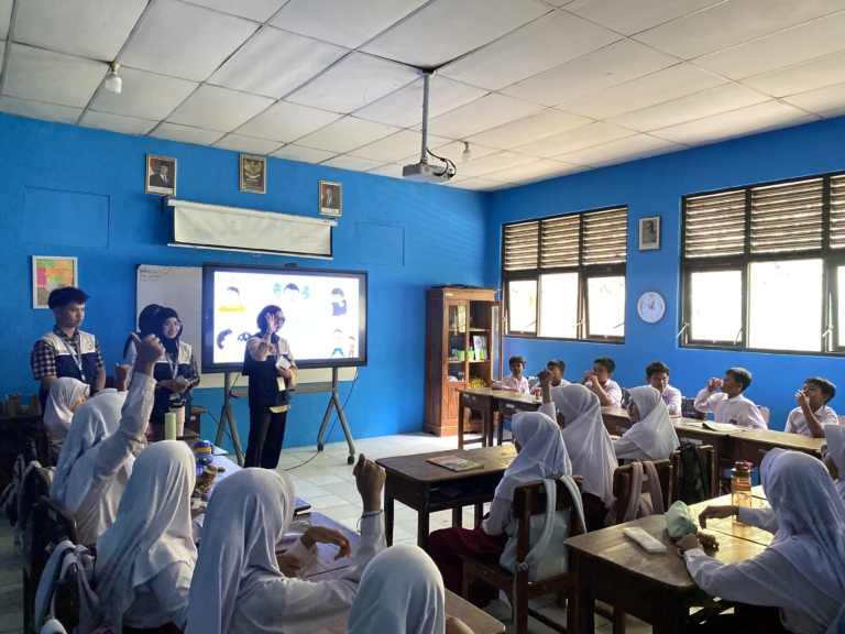 Tolak Bullying, KKN UNISA Edukasi Siswa SDN Siluk